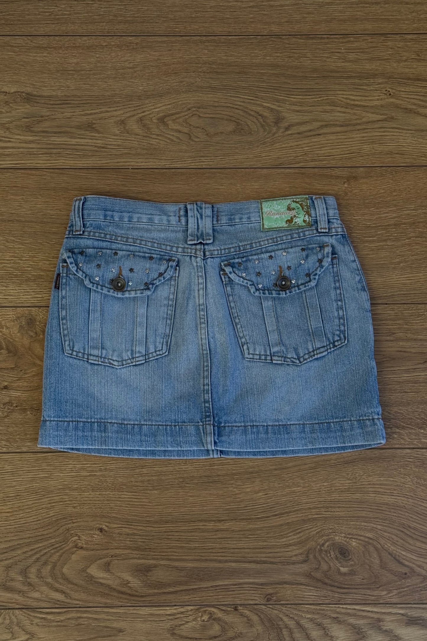 Y2K denim skirt