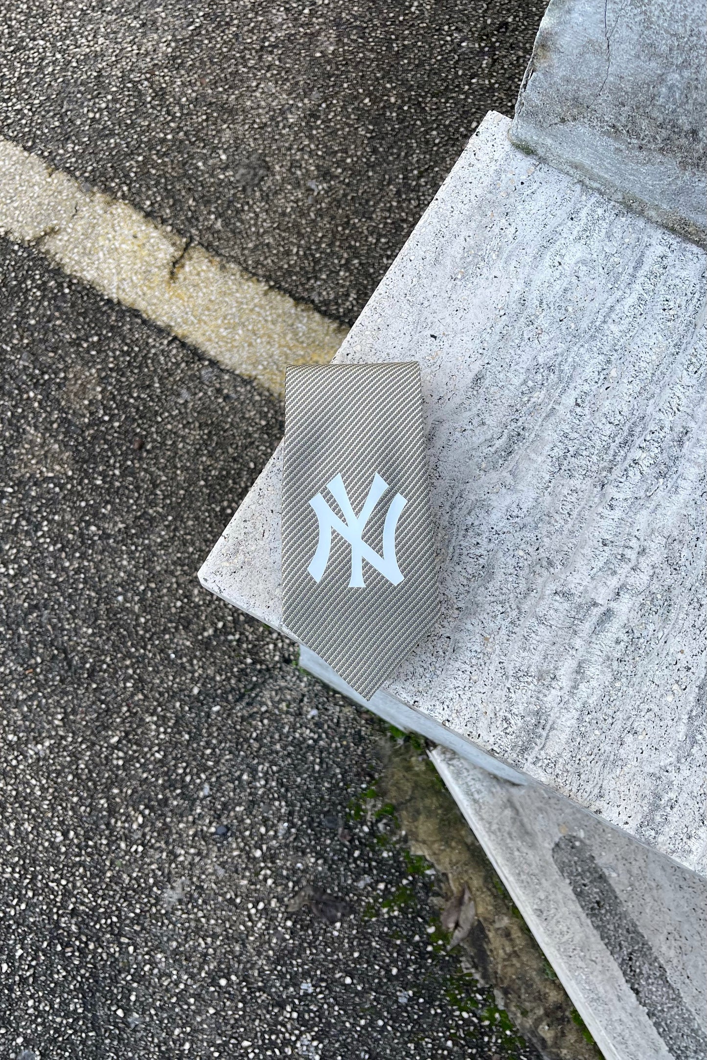 NY Yankees tie