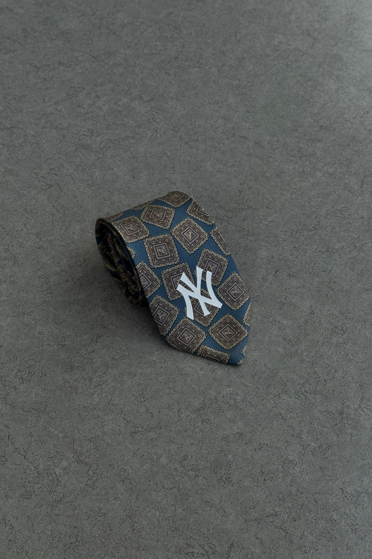 NY Yankees tie