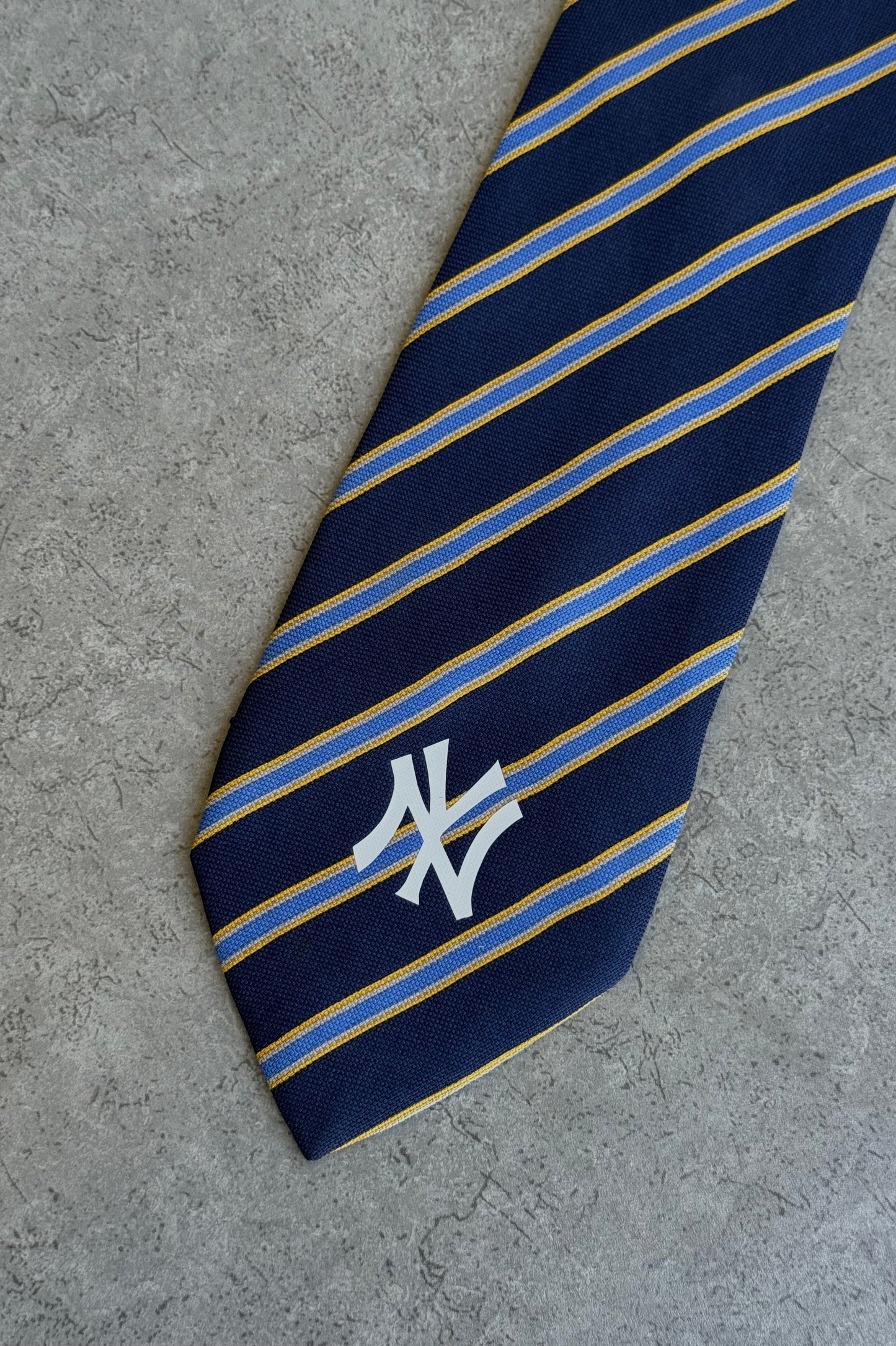 NY Yankees tie