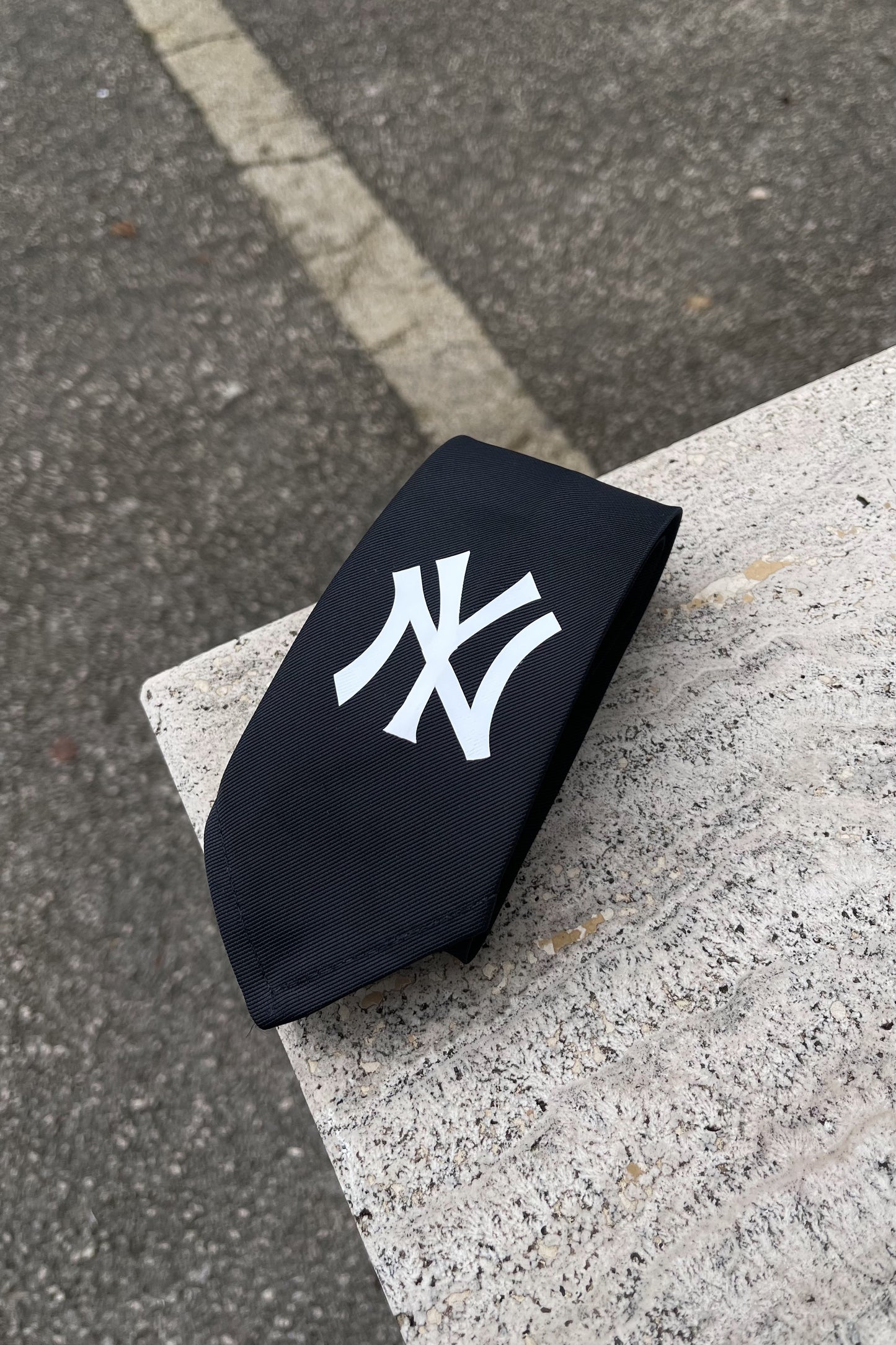 NY Yankees tie