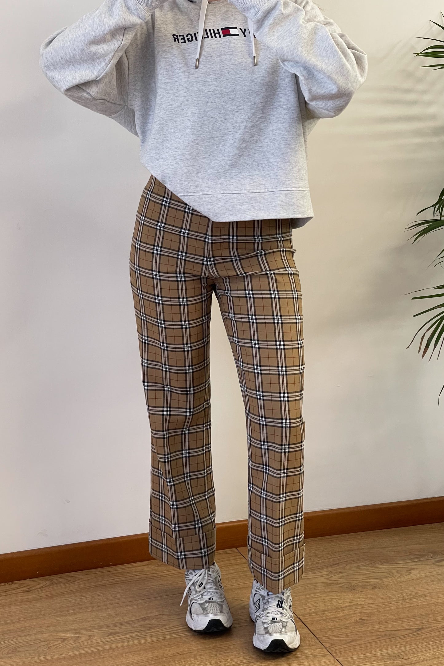 Pantaloni simil Burberry