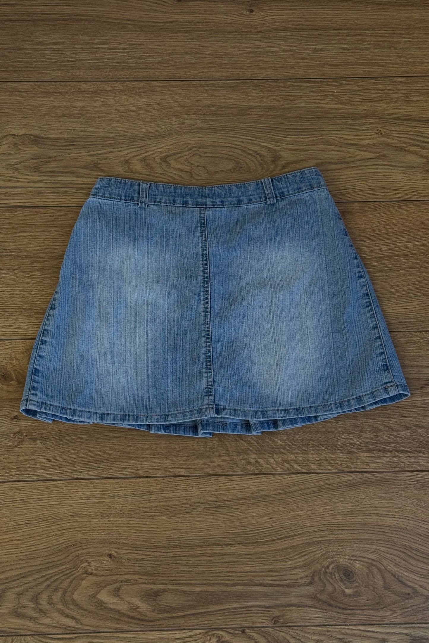Y2K denim skirt