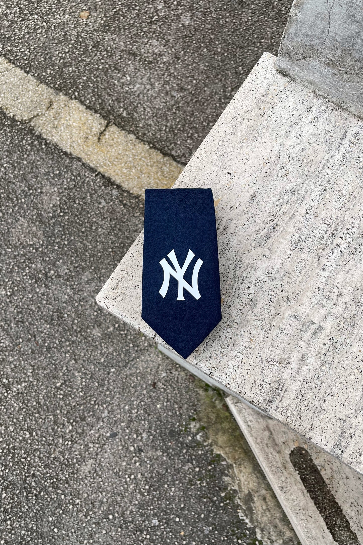 NY Yankees tie