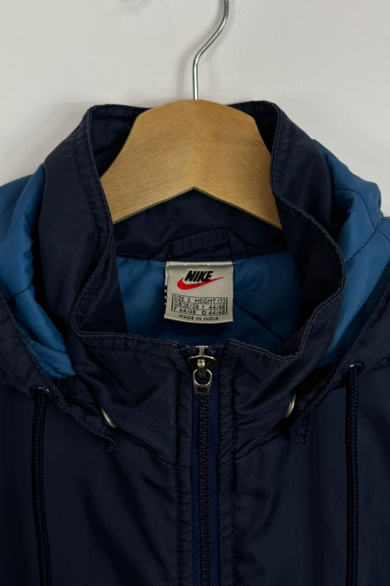 Nike 90s jacket