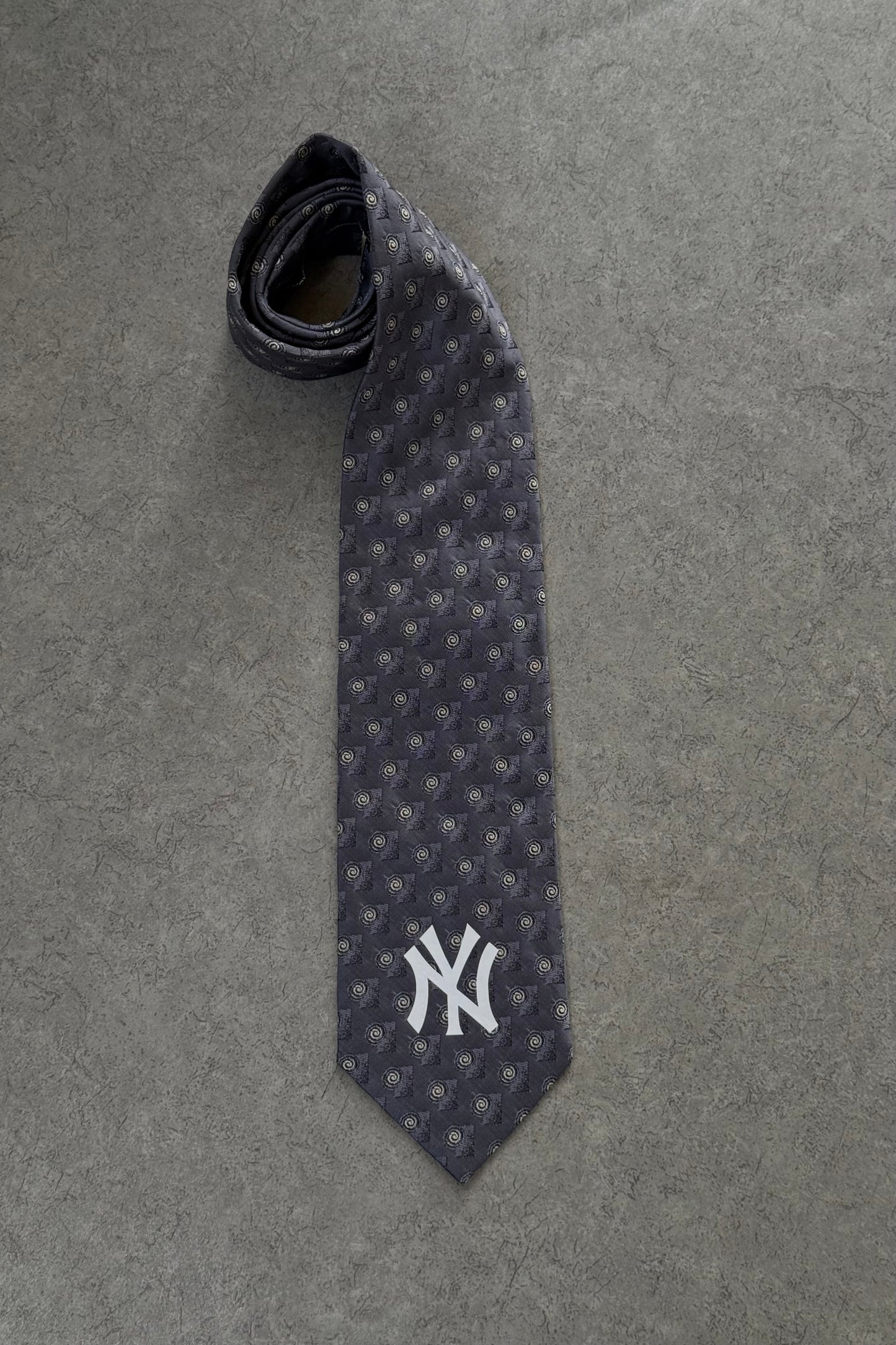 NY Yankees tie