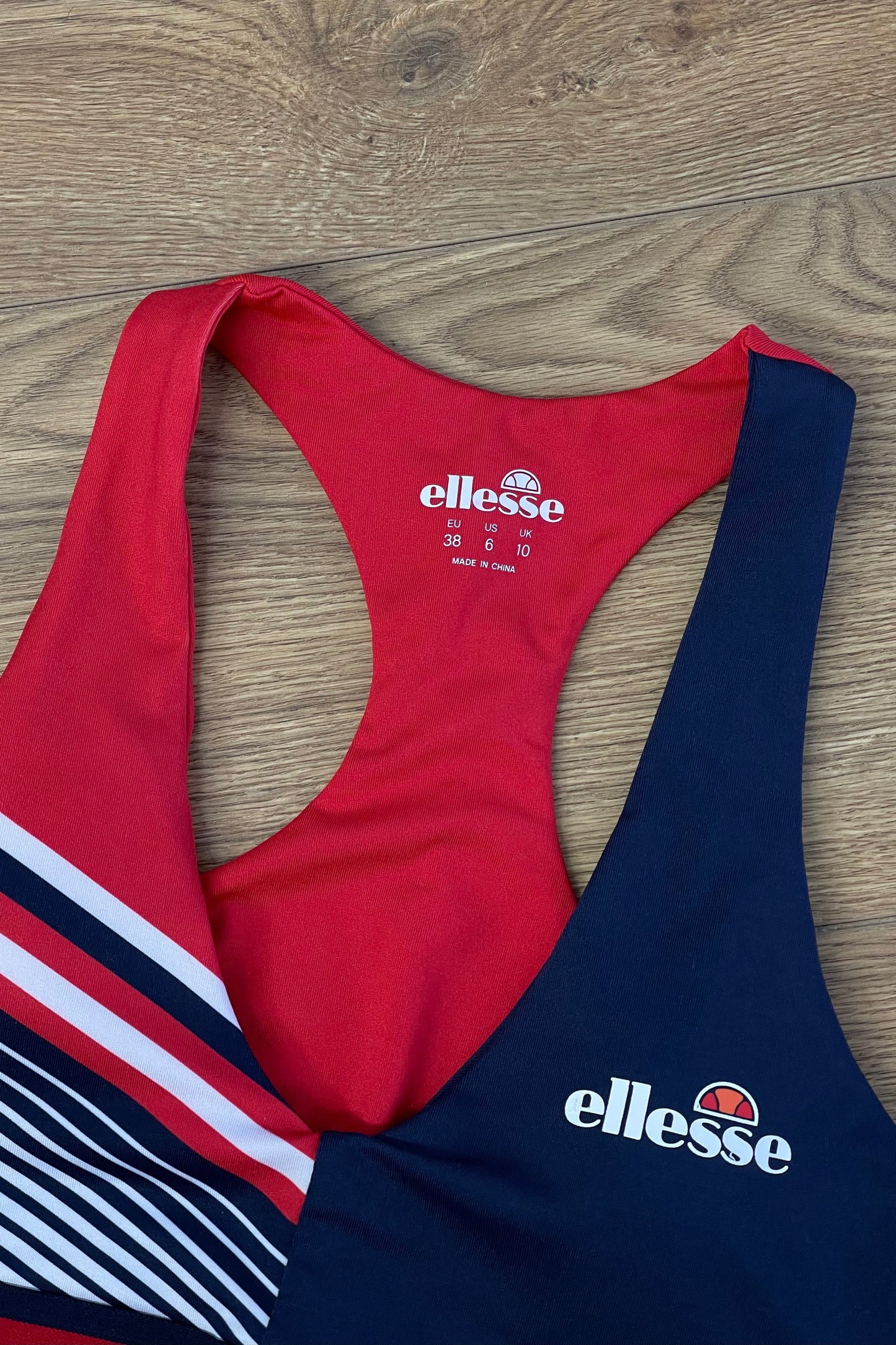 Top sportivo Ellesse