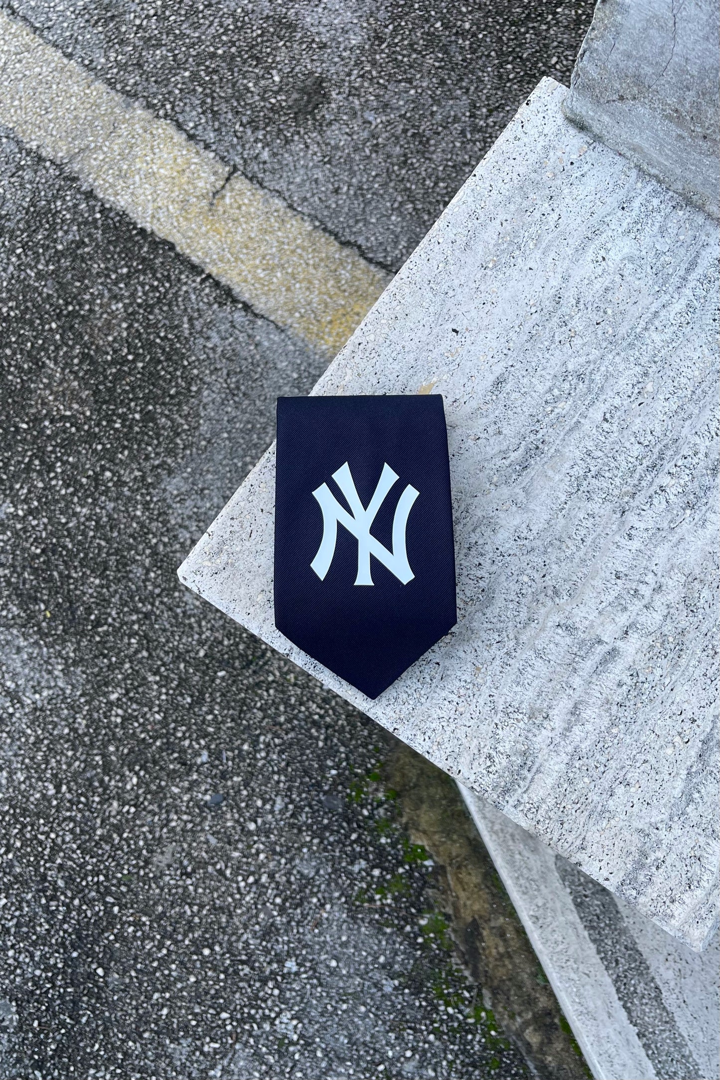 NY Yankees tie