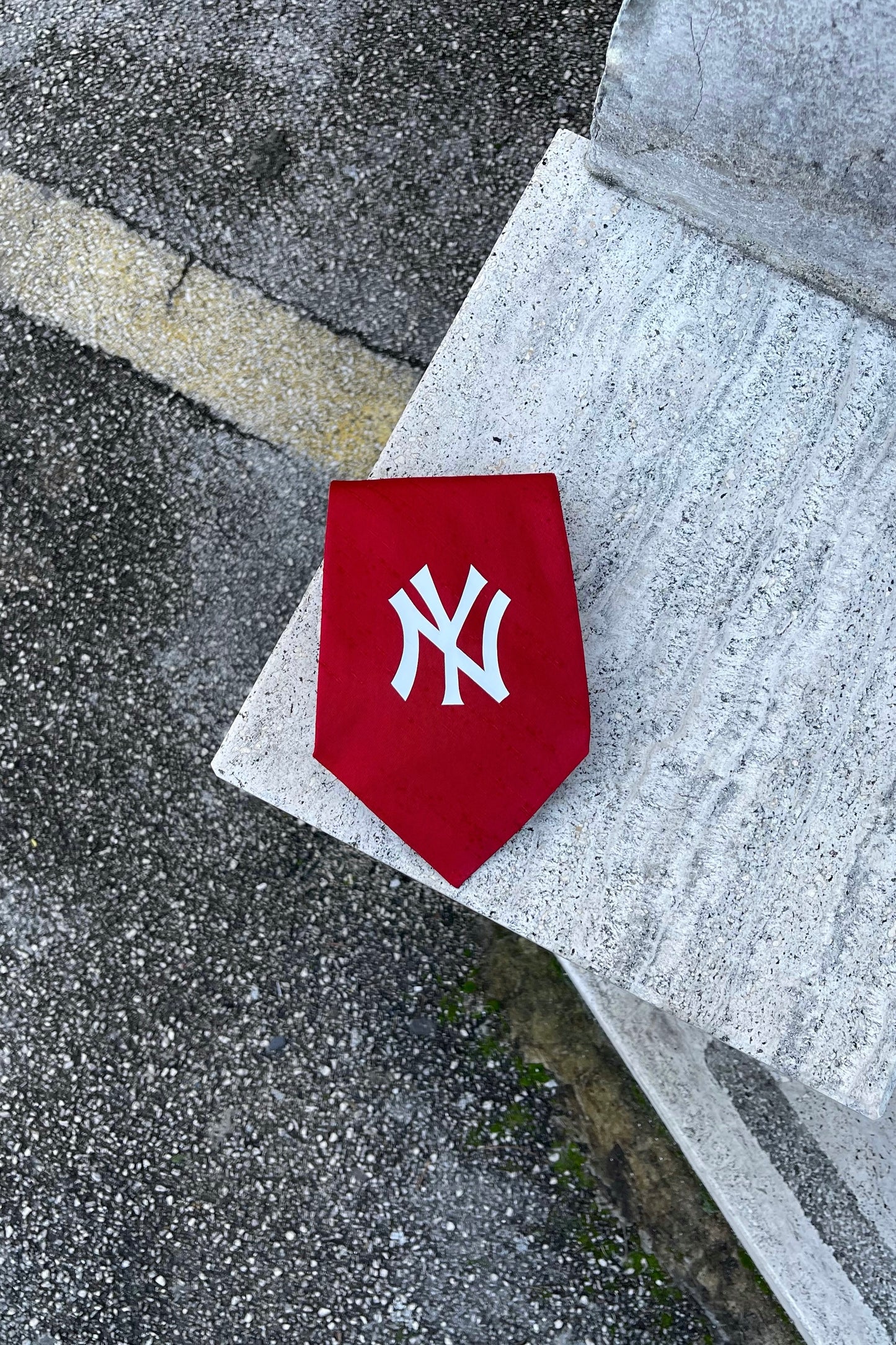 NY Yankees tie