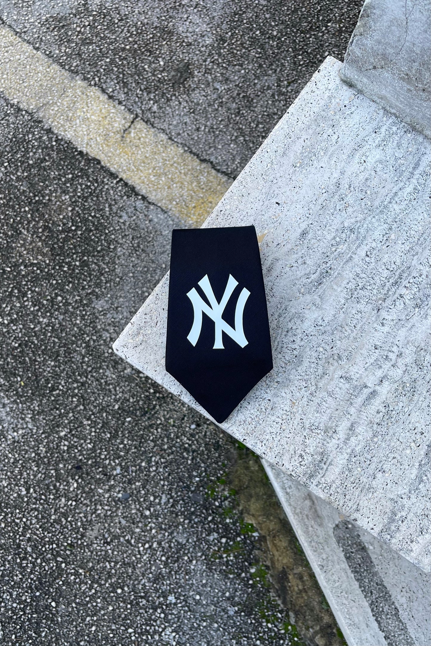 NY Yankees tie