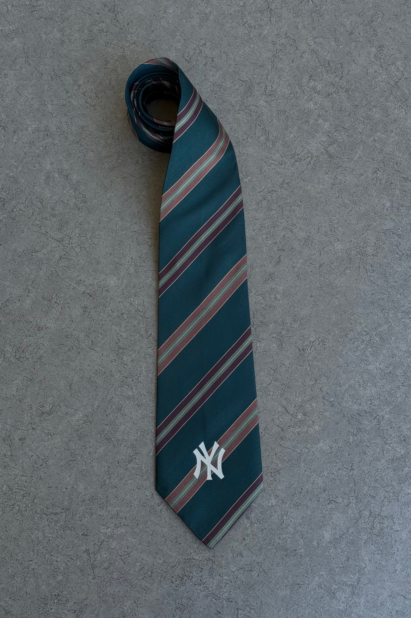 NY Yankees tie