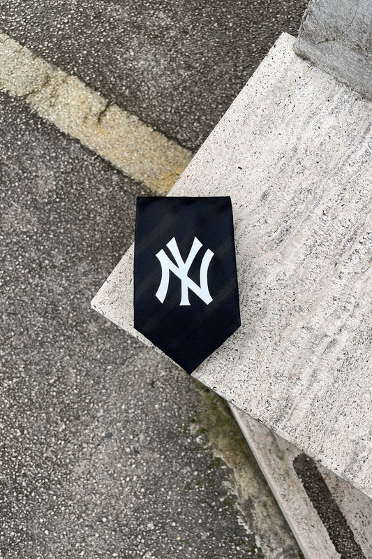 NY Yankees tie