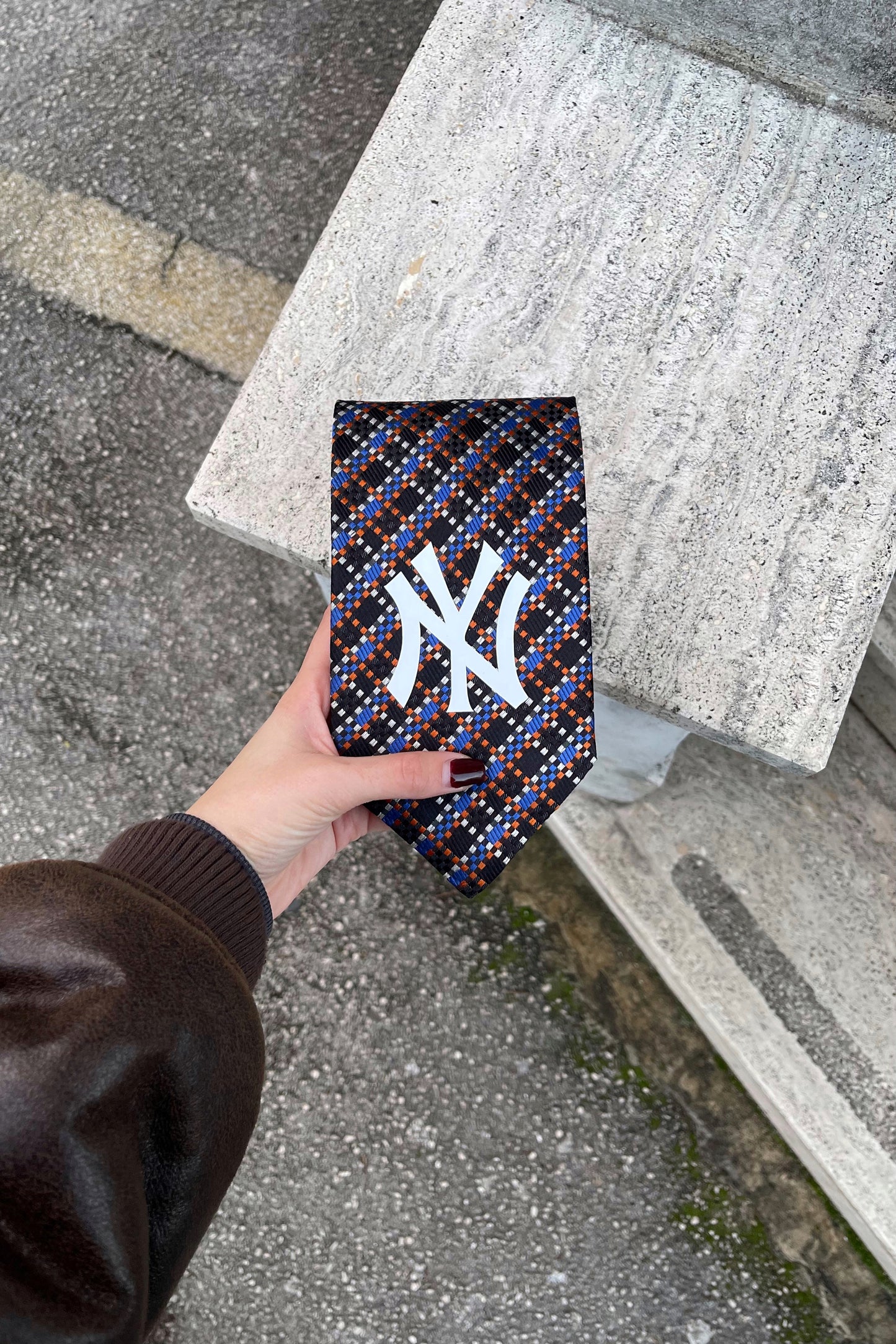 NY Yankees tie